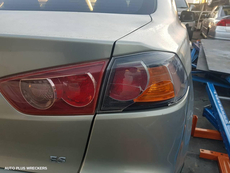2008 Mitsubishi Lancer Sunvisor 2008 Mitsubishi Lancer Sunvisor