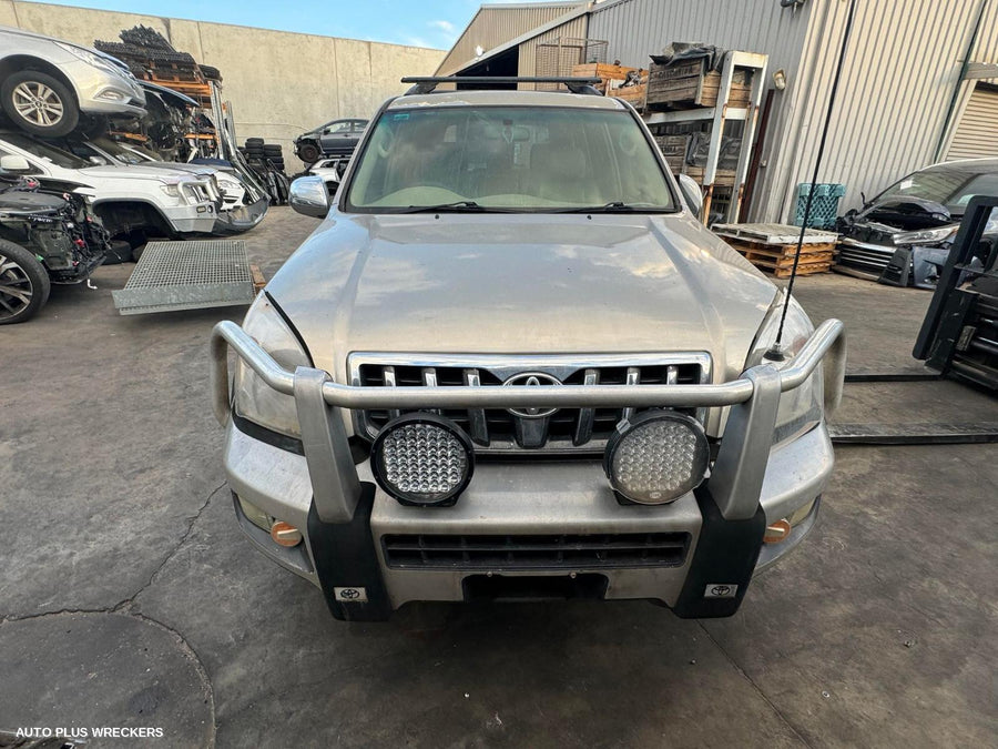 2004 Toyota Prado Right Rear Door Sliding 2004 Toyota Prado Right Rear Door Sliding