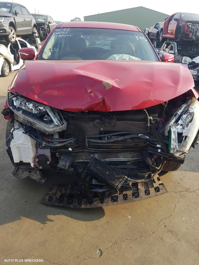 2015 Nissan Xtrail Left Front Door Window 2015 Nissan Xtrail Left Front Door Window