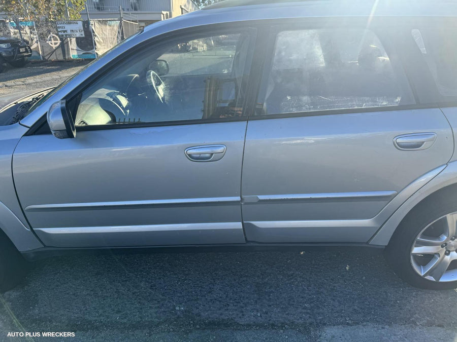 2004 Subaru Outback A C Condenser 2004 Subaru Outback A C Condenser