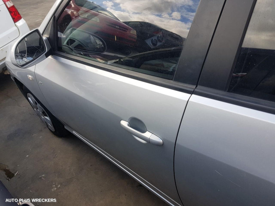 2007 Hyundai Elantra Right Rear Door Sliding 2007 Hyundai Elantra Right Rear Door Sliding