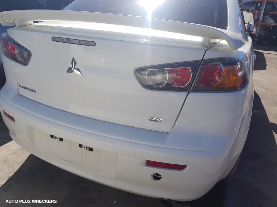 2010 MITSUBISHI LANCER RIGHT FRONT WINDOW REG MOTOR 2010 MITSUBISHI LANCER RIGHT FRONT WINDOW REG MOTOR