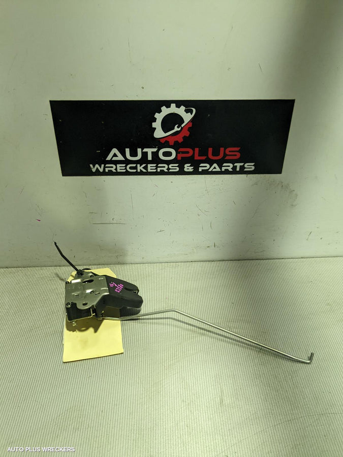 2008 Hyundai Elantra Door Boot Gate Lock 2008 Hyundai Elantra Door Boot Gate Lock