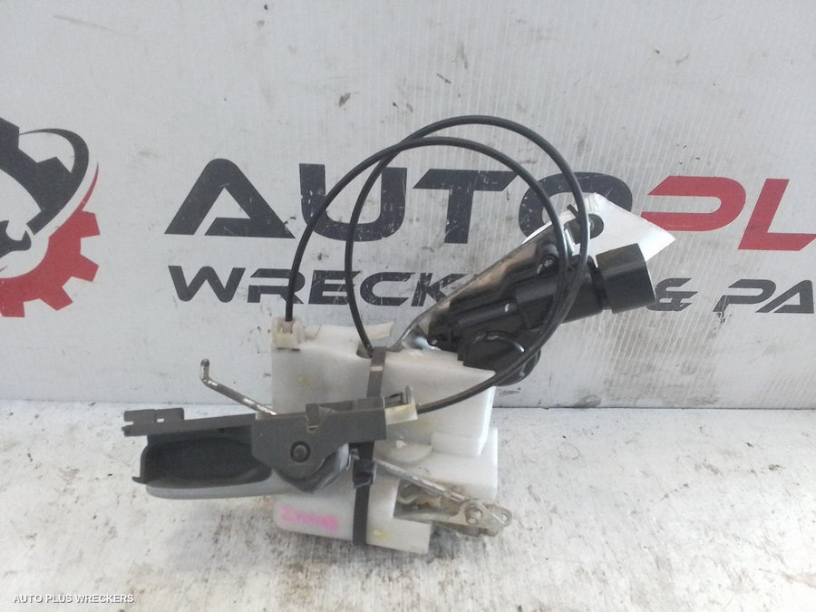 2009 Suzuki Alto Door Boot Gate Lock 2009 Suzuki Alto Door Boot Gate Lock