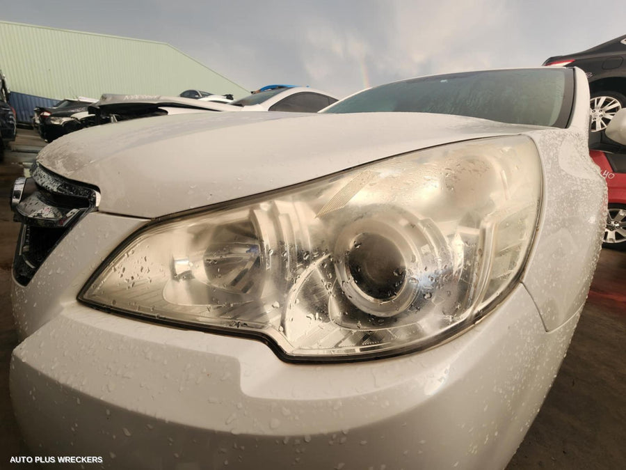 2010 Subaru Liberty Right Indicator Fog Side 2010 Subaru Liberty Right Indicator Fog Side