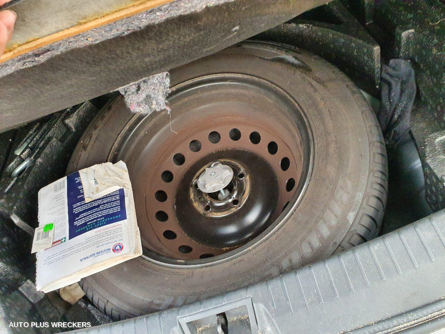 2011 Nissan Dualis Left Rear Door Window 2011 Nissan Dualis Left Rear Door Window