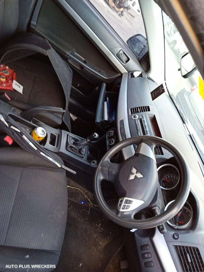 2007 Mitsubishi Lancer Left Rear Door Window 2007 Mitsubishi Lancer Left Rear Door Window