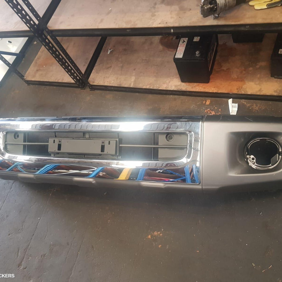 2016 Toyota Landcruiser Front Bumper 2016 Toyota Landcruiser Front Bumper