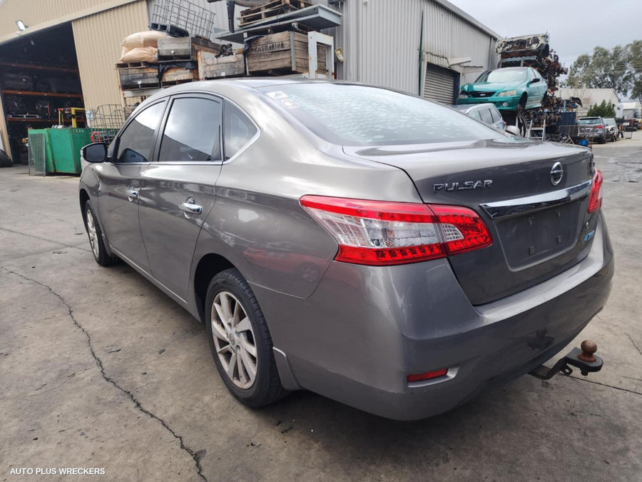 2013 Nissan Pulsar Door Handle 2013 Nissan Pulsar Door Handle