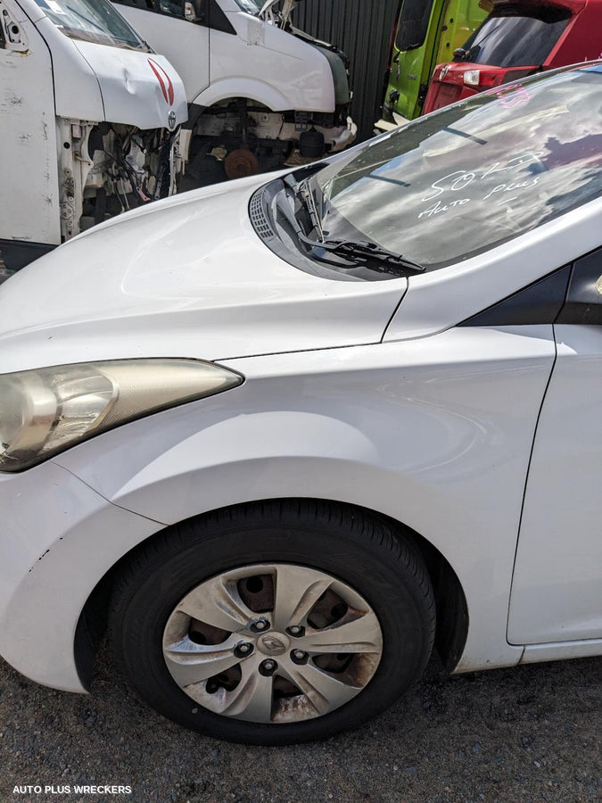 2011 Hyundai Elantra Left Guard 2011 Hyundai Elantra Left Guard