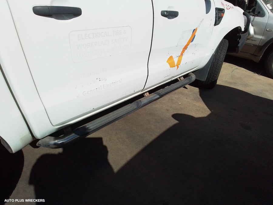 2013 Ford Ranger Right Front Hub Assembly