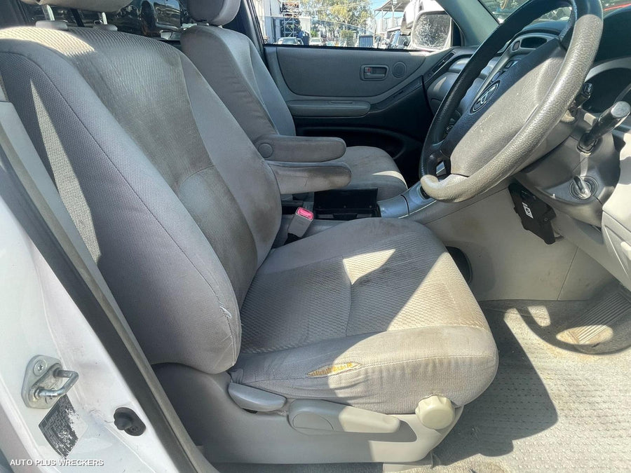 2005 Toyota Kluger F Bar Reinforc Brack