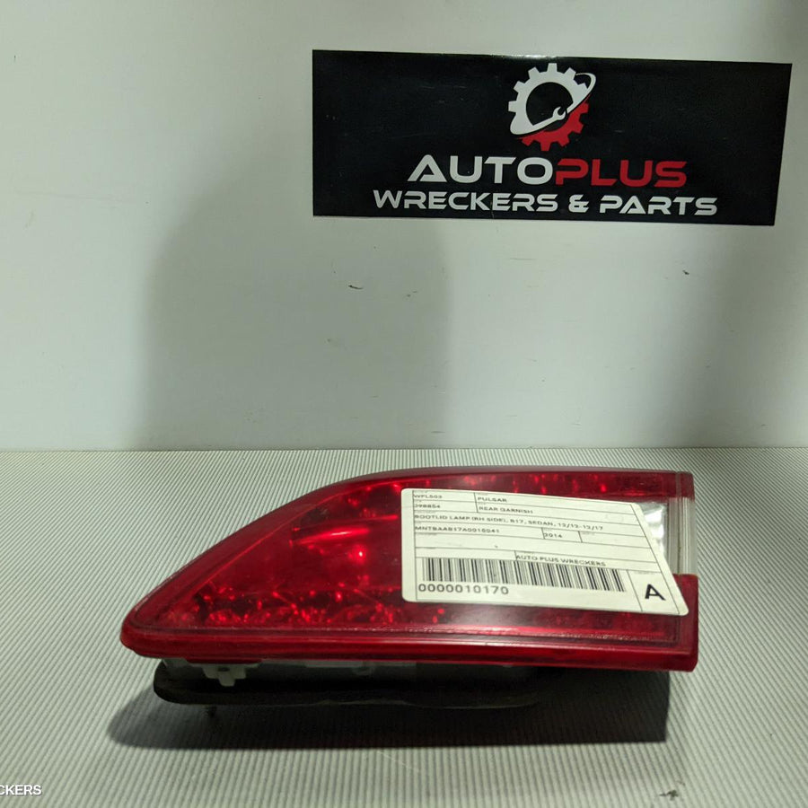 2012-2017 Nissan Pulsar Rear Garnish