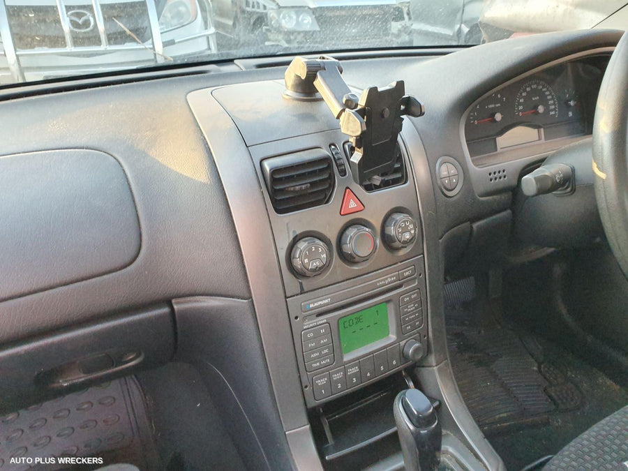 2004 HOLDEN CREWMAN FAN