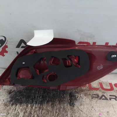 2003 Peugeot 307 Left Taillight