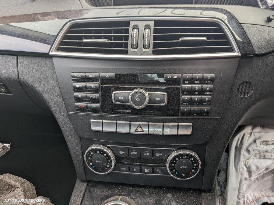 2013 Mercedes C Class Right Rear Door Sliding