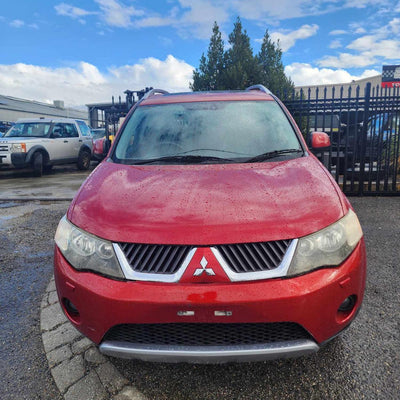 2007-2009 Mitsubishi Outlander Left Headlamp