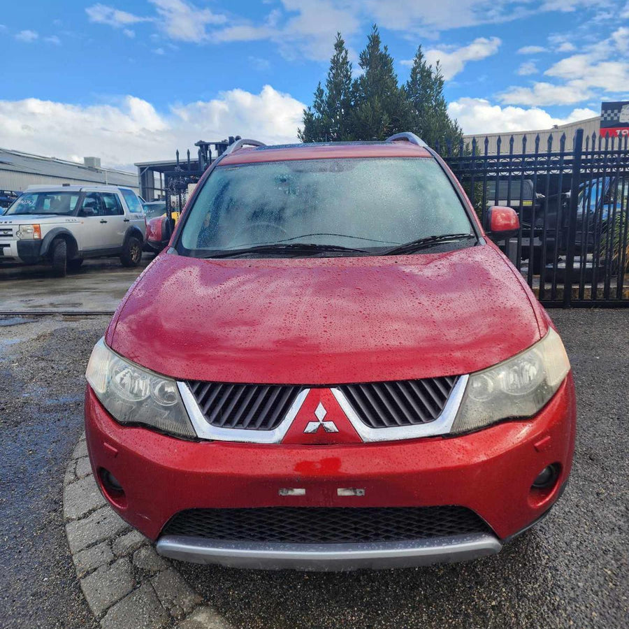 2008 Mitsubishi Outlander Left Headlamp