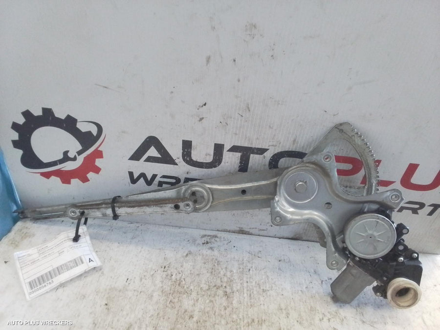 2008 Toyota Aurion Right Front Window Reg Motor
