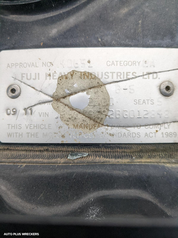 2011 Subaru Liberty Left Front Door