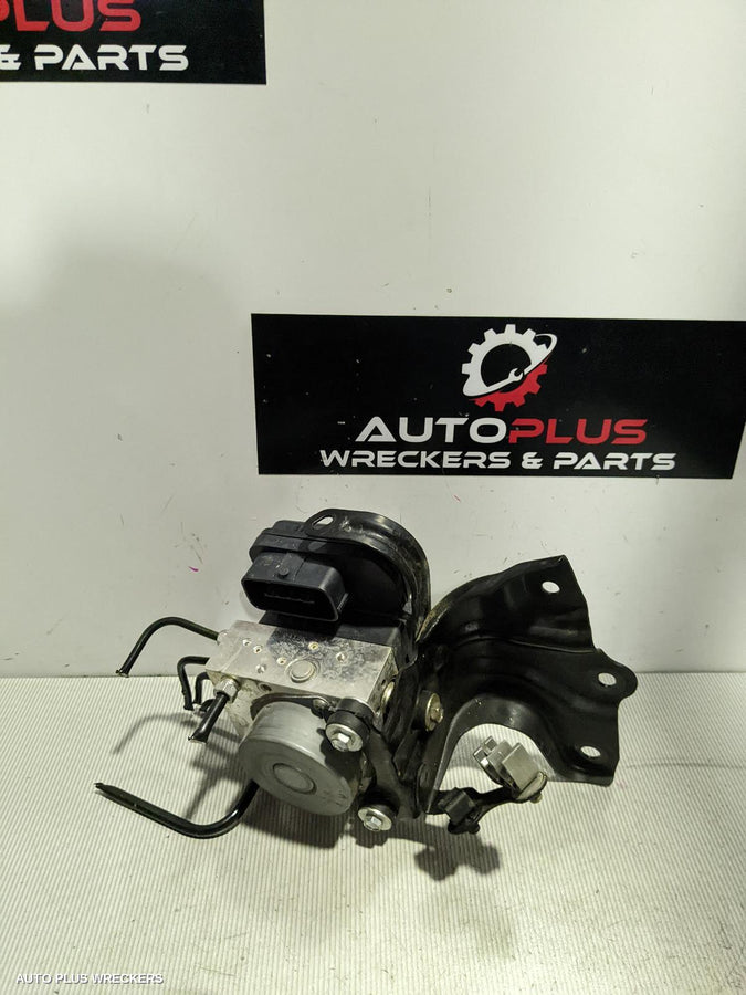 2015-2018 Toyota Corolla Abs Pump Modulator