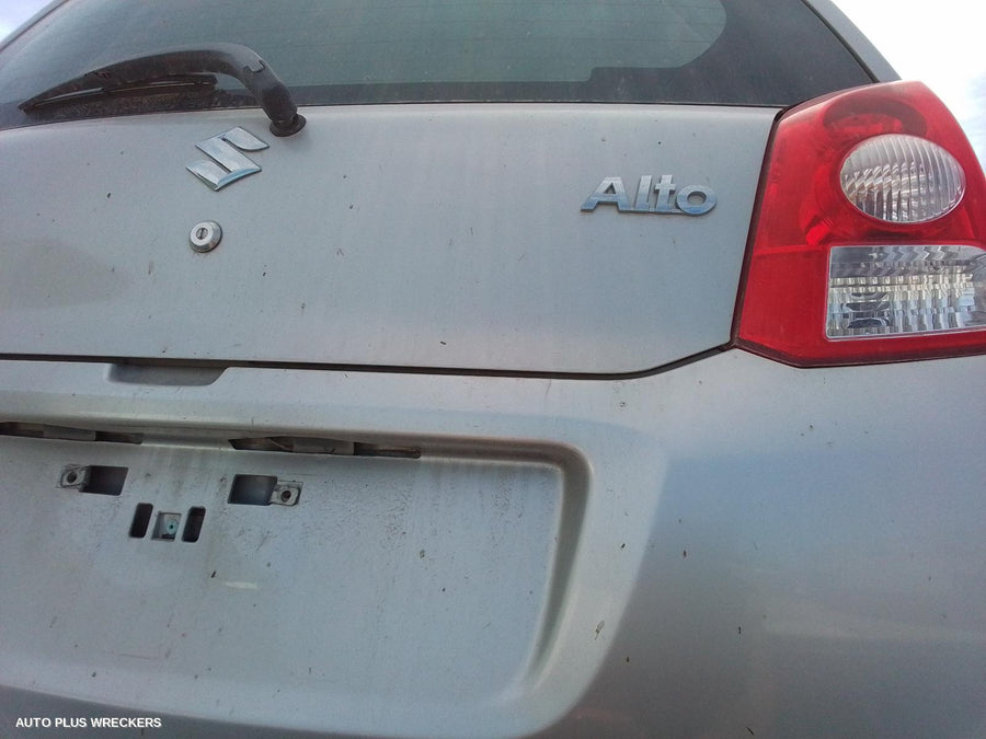 2011 Suzuki Alto Bonnet