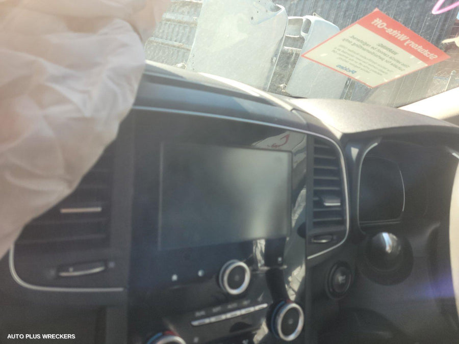 2017 Renault Kaleos R Bar Bracket Reinfo