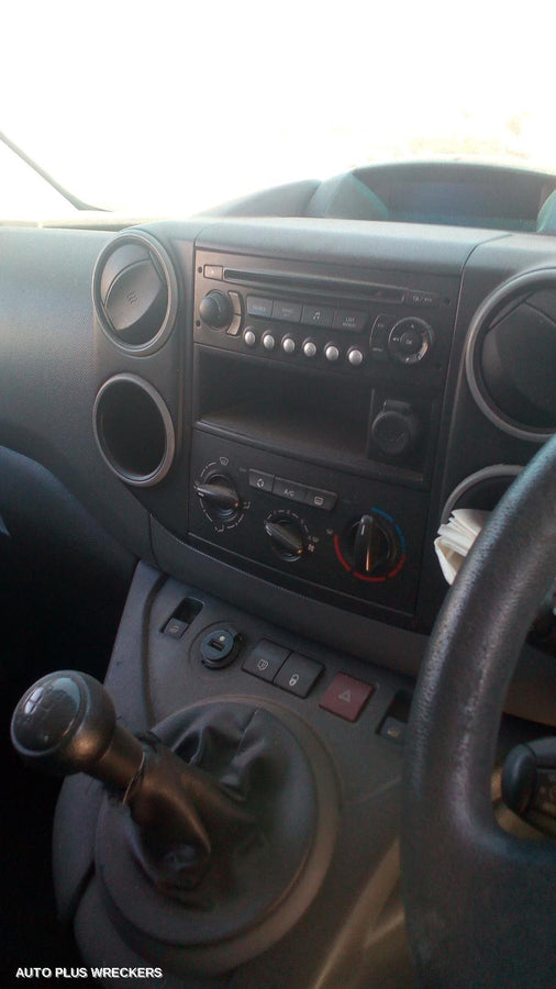 2010 Citroen Berlingo Left Rear Door Sliding