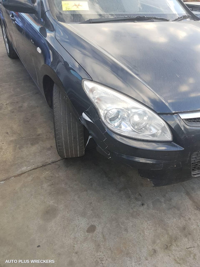 2008 Hyundai I30 Left Front Door Window