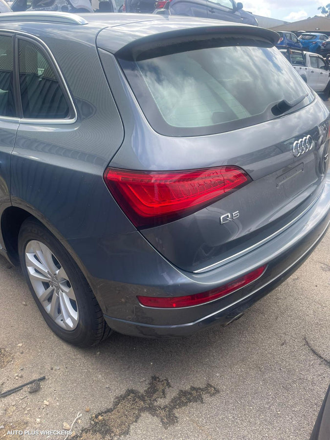 2015 Audi Q5 Right Taillight