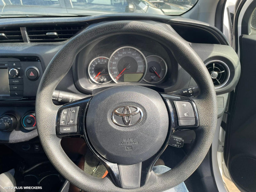 2019 Toyota Yaris Right Headlamp