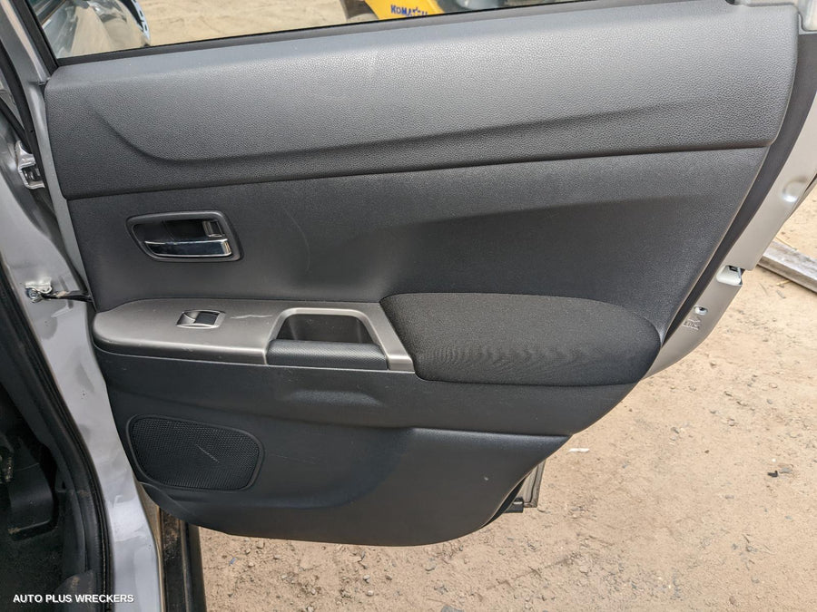 2021 Mitsubishi Asx Right Driveshaft