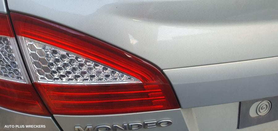 2007-2010 Ford Mondeo Rear Garnish