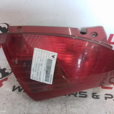 2004-2007 Suzuki Swift Right Taillight