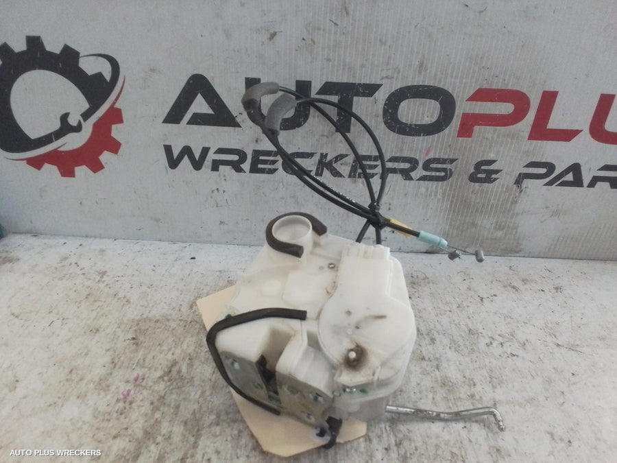 2015-2023 Mitsubishi Triton Door Boot Gate Lock