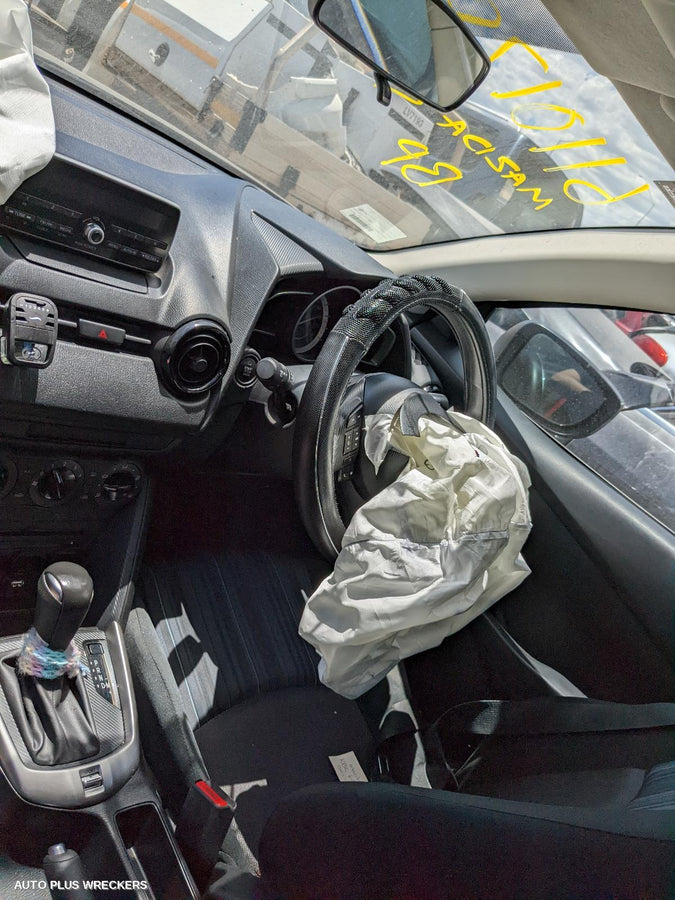 2016 Mazda 2 Right Rear Wnd Reg Motor