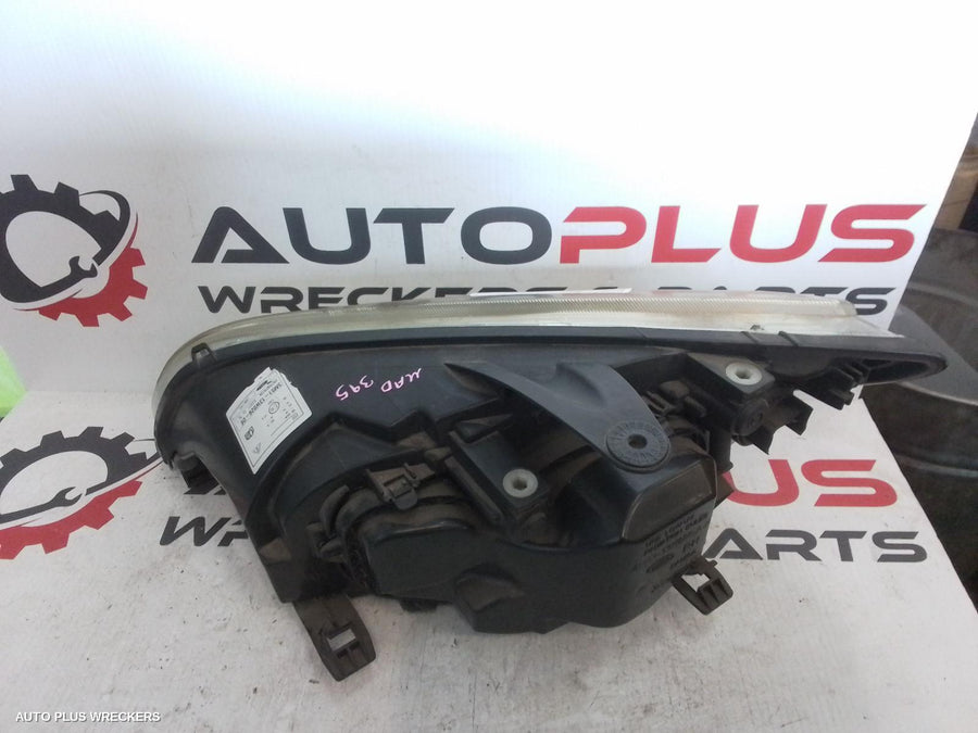 2007 Ford Focus Right Headlamp