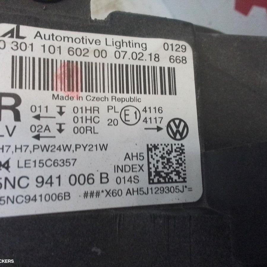 2016-2021 Volkswagen Tiguan Right Headlamp