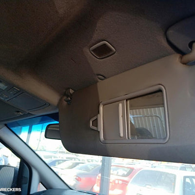 2008 Hyundai Iload/imax Right Front Door