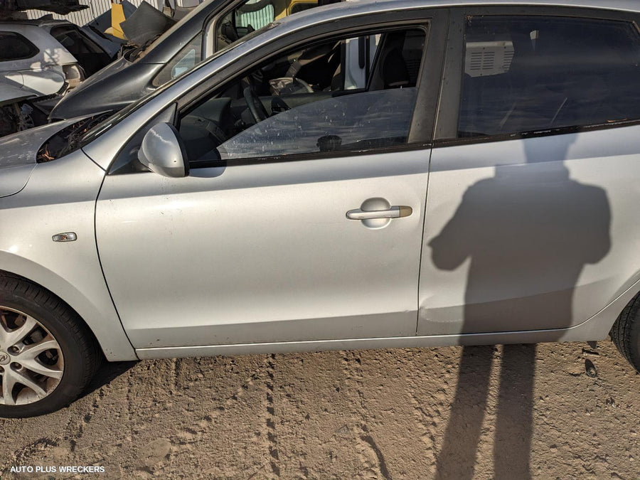 2009 Hyundai I30 Bonnet Hinge Strut