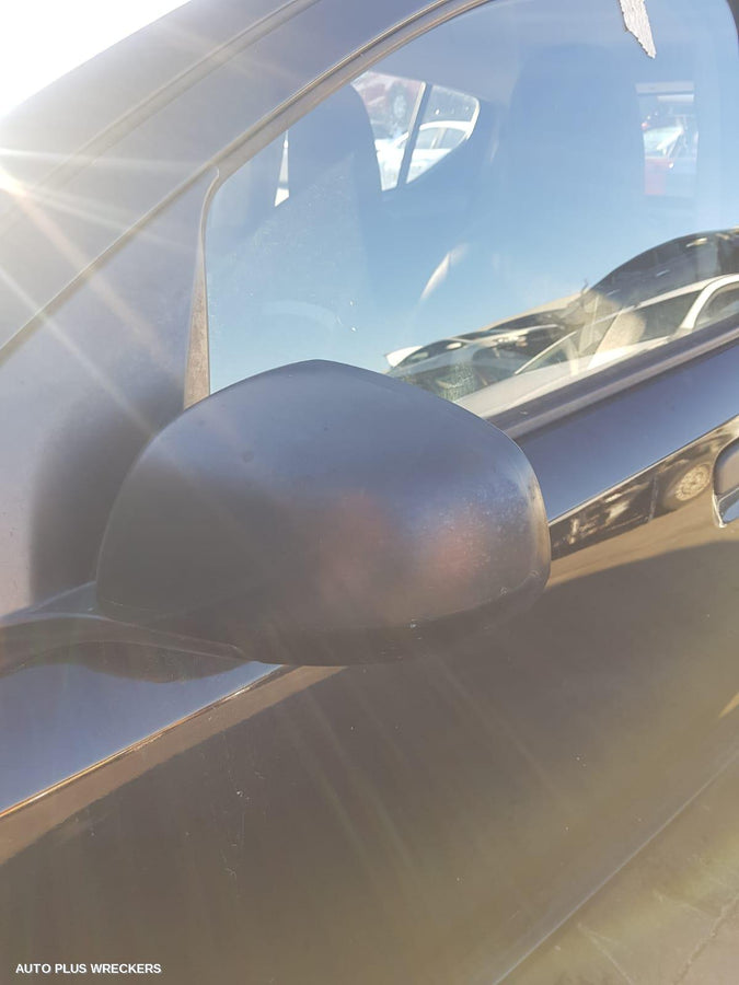 2010 Suzuki Alto Left Rear Door Window