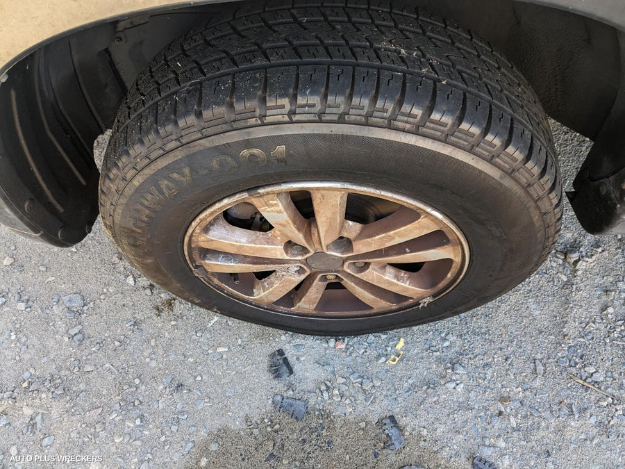 2010 Ford Escape Left Guard