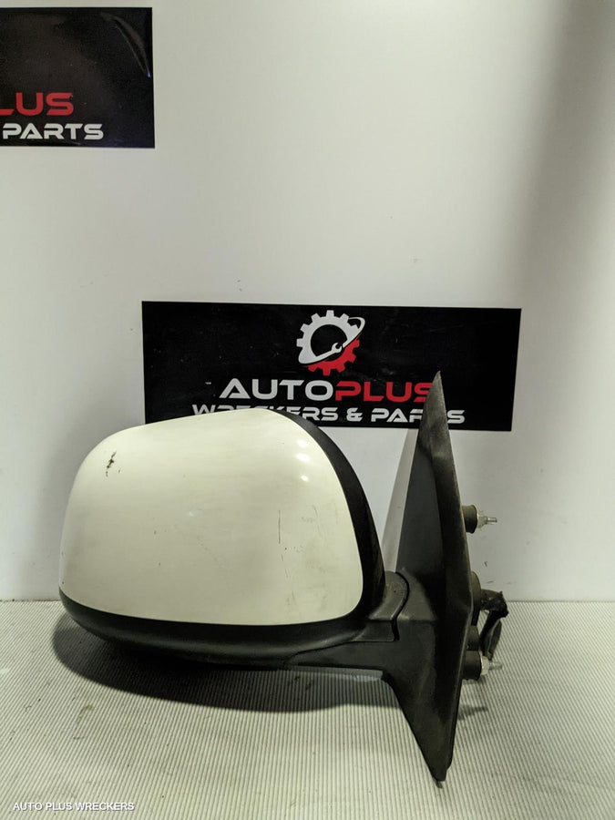 2009 Mitsubishi Outlander Right Door Mirror