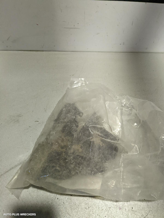 2016 Isuzu Dmax Spare Wheel Carrier