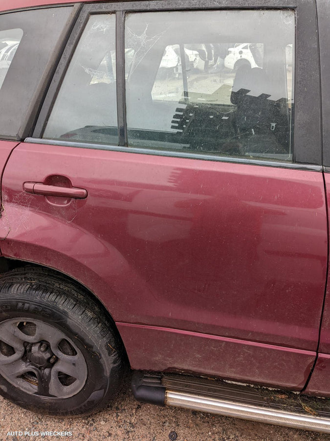 2006 Suzuki Vitara Right Front Door Window