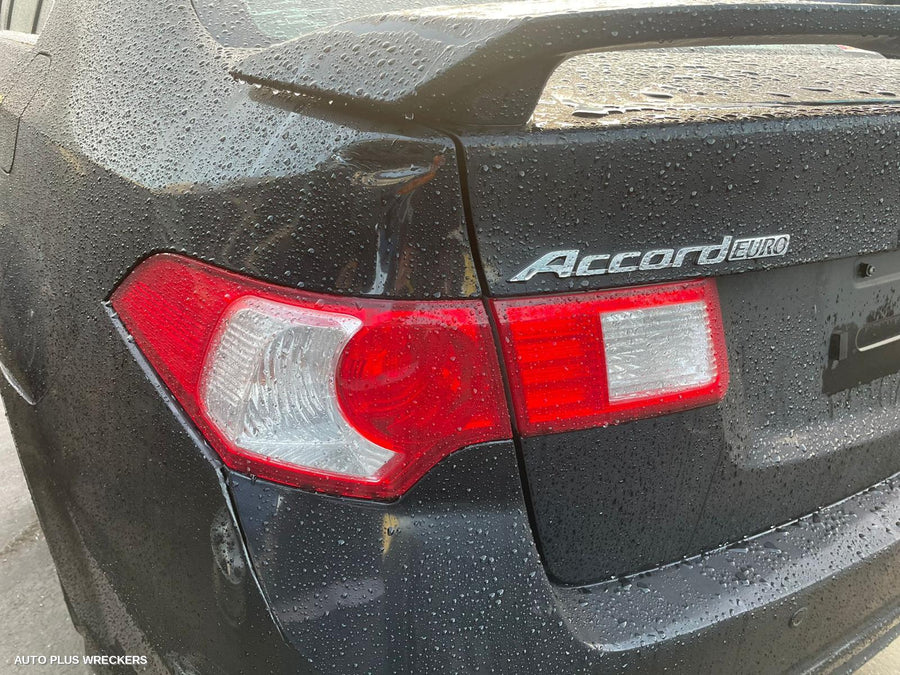 2008 HONDA ACCORD LEFT GUARD