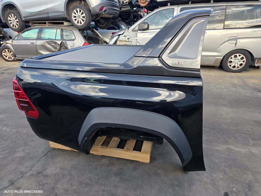 2015-2025 Toyota Hilux Ute Back
