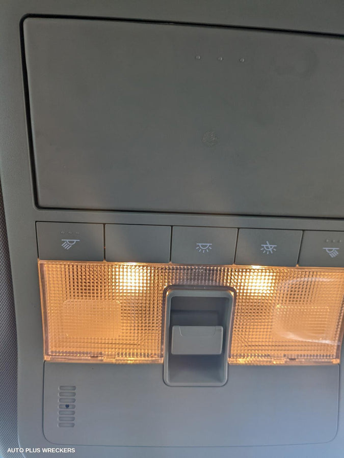 2012 Holden Captiva Right Rear Door Sliding