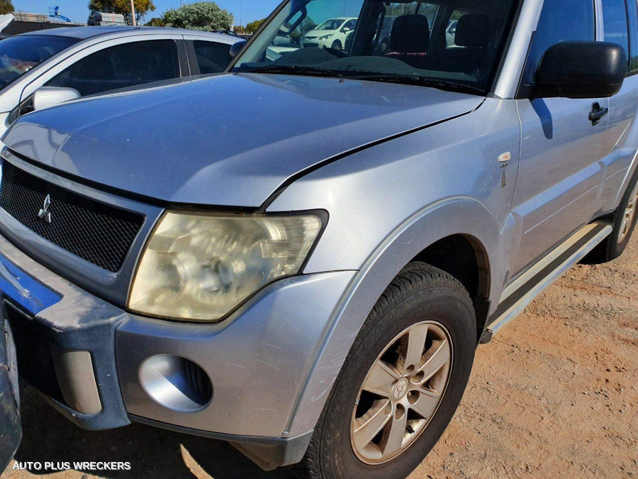 2007 Mitsubishi Pajero Wiper Motor