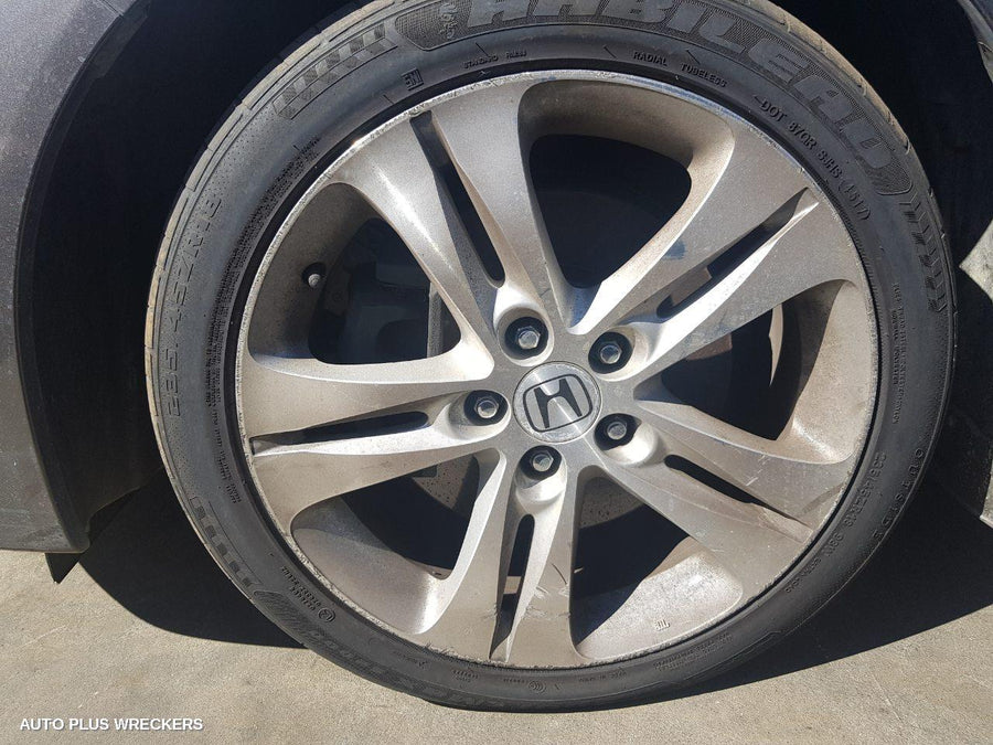 2009 Honda Accord Left Rear Door Window